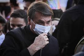 Bolsonaro ameaça jornalista: ‘Minha vontade é encher tua boca na porrada’