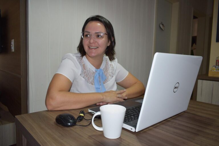 Aumento de 35% para 40% do desconto em folha e taxas menores beneficiam aposentados e pensionistas do INSS, afirma consulto