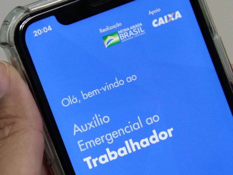 Veja quem tem direito às 4 novas parcelas do auxílio emergencial de R$ 300