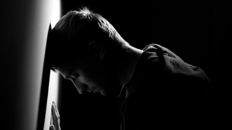 “O suicídio é a falência da esperança”, diz psicóloga