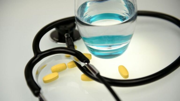 Médico dos EUA perdoa R$ 3,4 milhões em dívidas de quase 200 pacientes com câncer