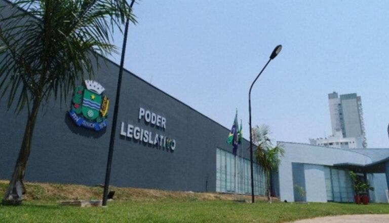 Vereadores solicitam a implantação do toque de recolher no novo decreto municipal