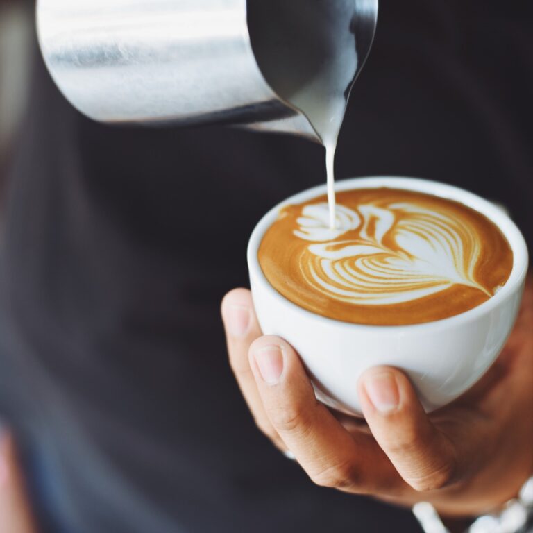 Café é paixão nacional e segunda bebida mais consumida pelos brasileiros