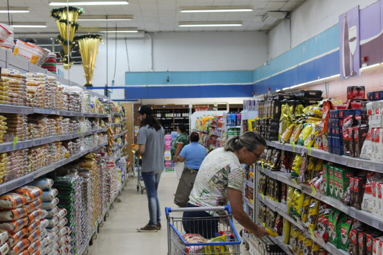 Supermercado em MT implementa pix como forma de pagamento