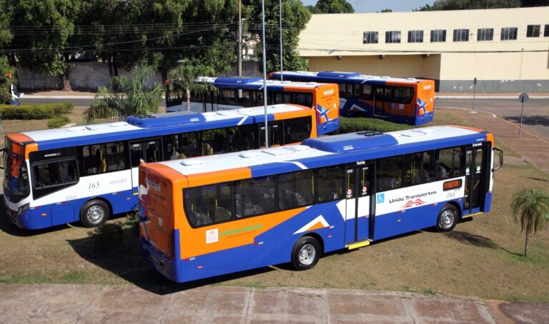VÁRZEA GRANDE RECEBE 10 NOVOS ÔNIBUS JÁ ADAPTADOS PARA ATENDER O SISTEMA BRT