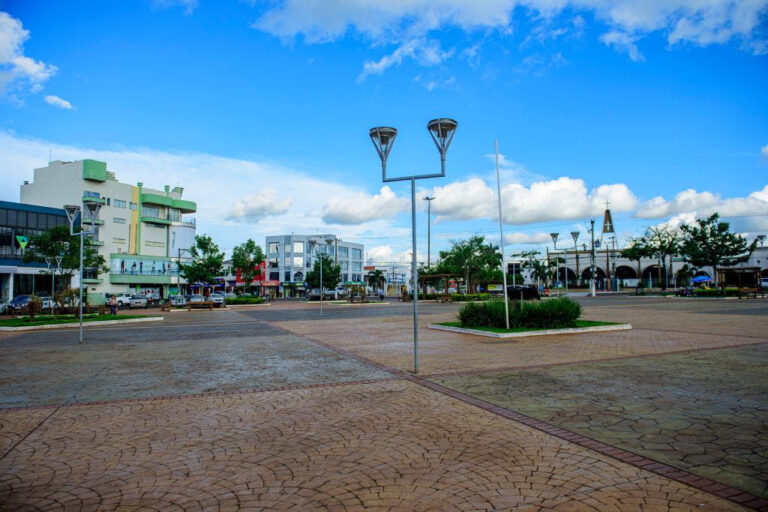 Em Mato Grosso, 25 municípios estão com risco muito alto de contaminação pela Covid-19