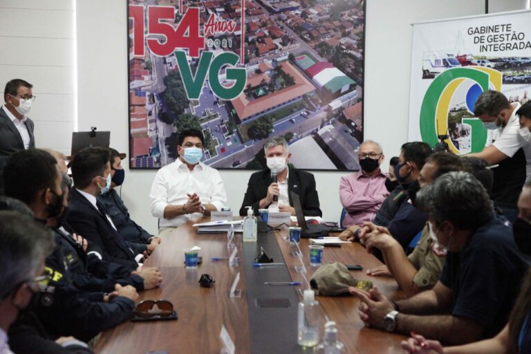 KALIL E BUSTAMANTE INSTITUEM GABINETE DE GESTÃO INTEGRADA VISANDO REDUÇÃO DE ÍNDICES DE CRIMINALIDADE