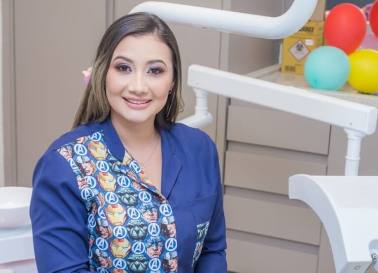 Criança deve, sim, usar fio dental