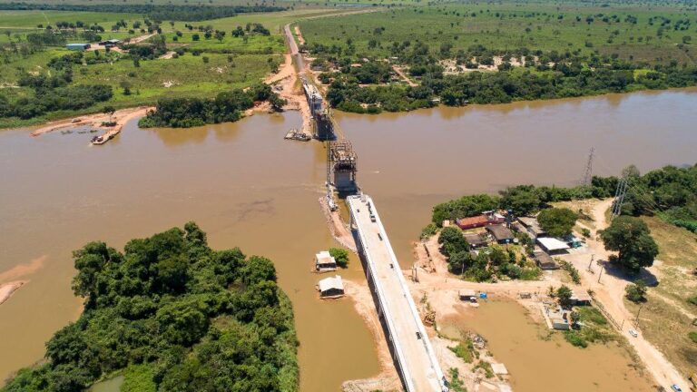 Governo de MT já executou 83% da construção da ponte sobre o Rio das Mortes