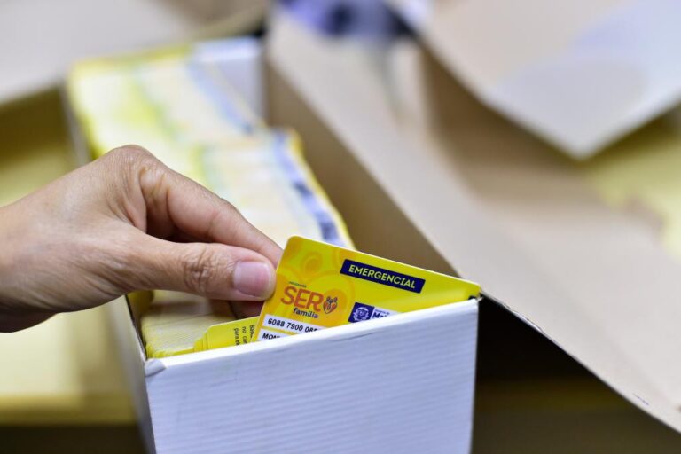 Governo de MT encerra contrato com empresa que gerenciava cartões do Ser Família por descumprimento de serviço