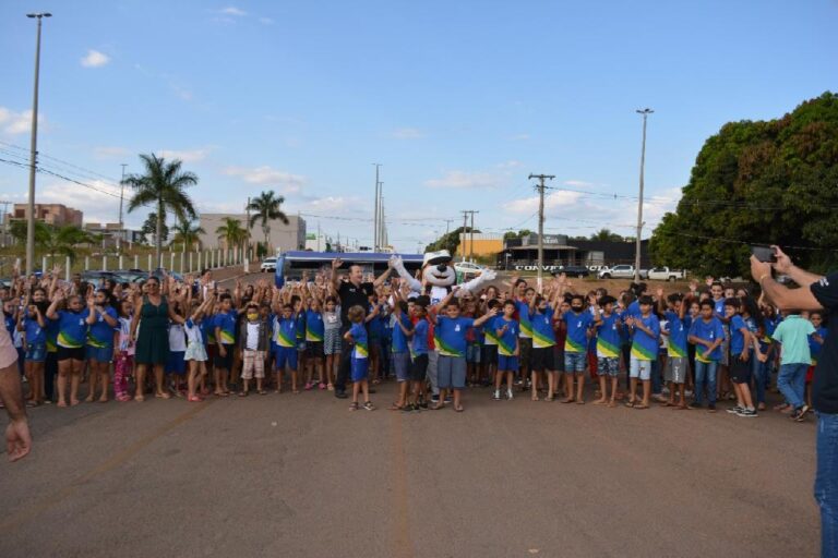 Projeto Comunidade Integrada apresenta forças de segurança e aproxima comunidade