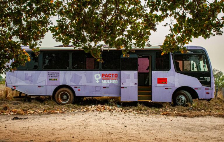 Setasc leva informações sobre violência doméstica a mulheres de vários municípios de MT