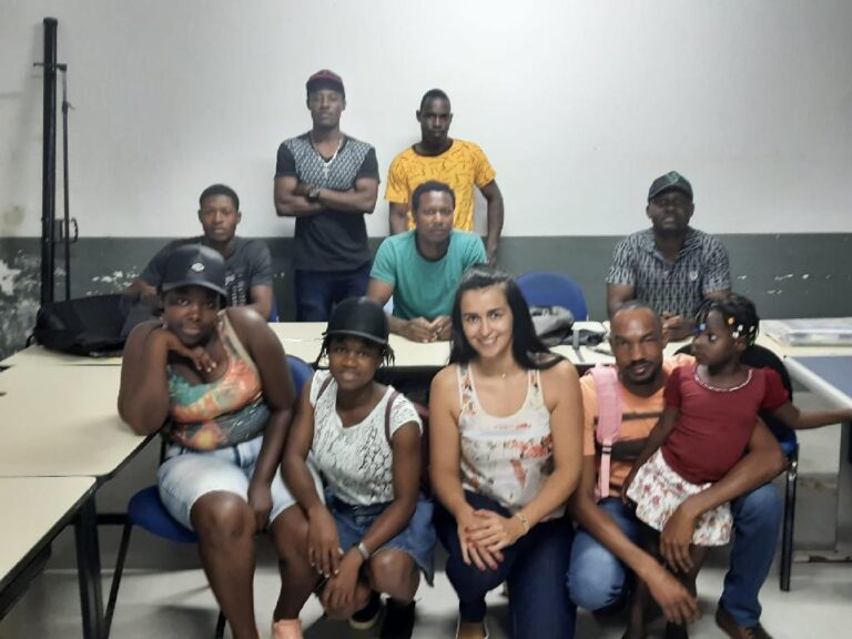 Grupo de haitianos é alfabetizado pela Seduc em Sinop