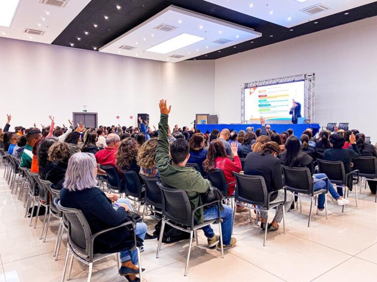 Seduc promove capacitação para trabalhar emoções dos alunos