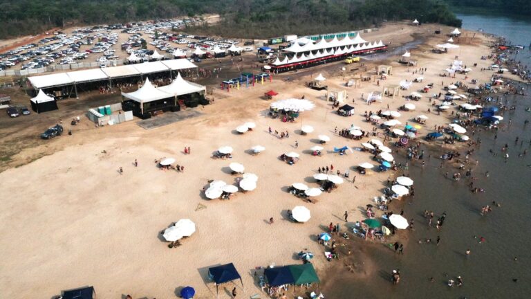 Festival de Praia reúne mais de 15 mil pessoas no final de semana; organização é elogiada