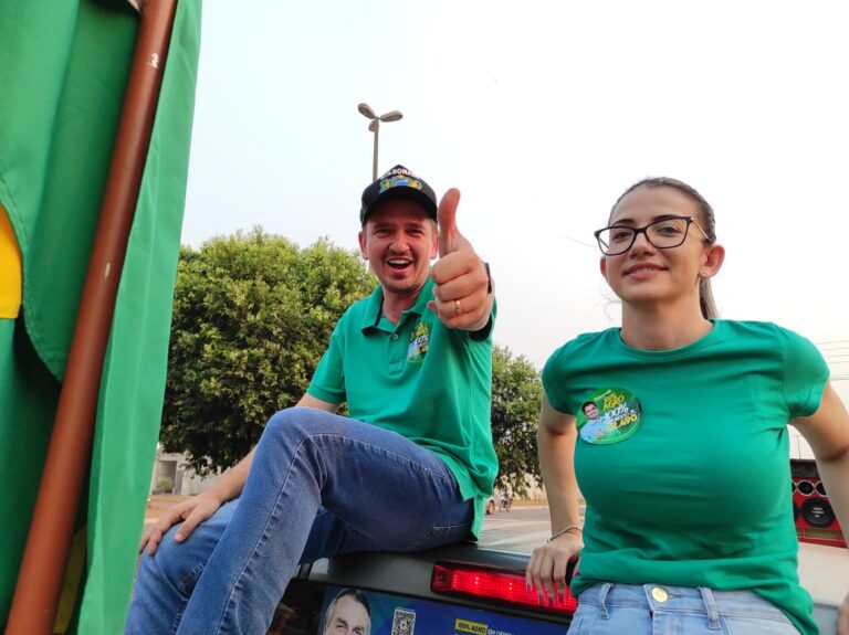 Ato pró-Bolsonaro reúne centenas de pessoas em Brasnorte