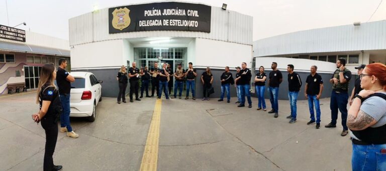 Operação contra golpe do falso intermediário prende cinco pessoas em Cuiabá
