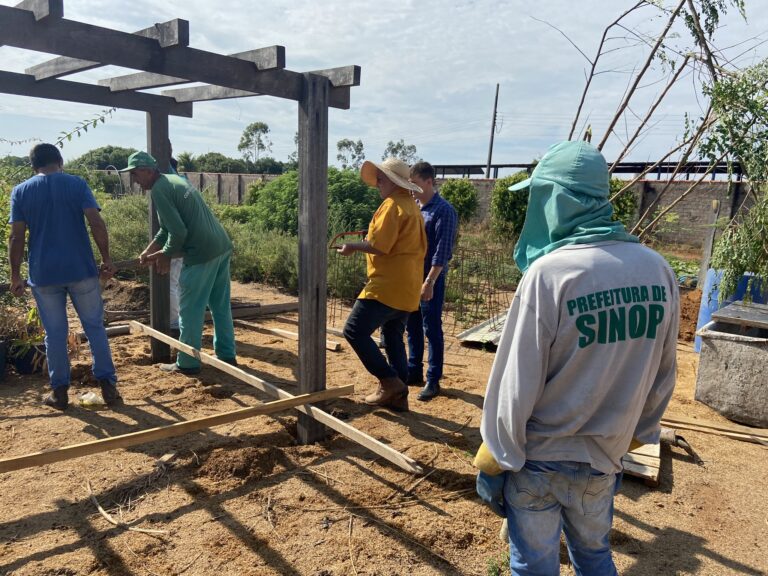 Equipe técnica da prefeitura inicia preparação para a Norte Show 2023: horta mandala será destaque na exposição