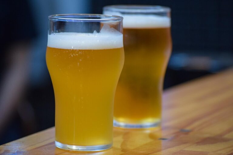 Justiça Eleitoral proíbe venda e consumo de bebidas alcoólicas em 16 municípios no 2° turno em MT