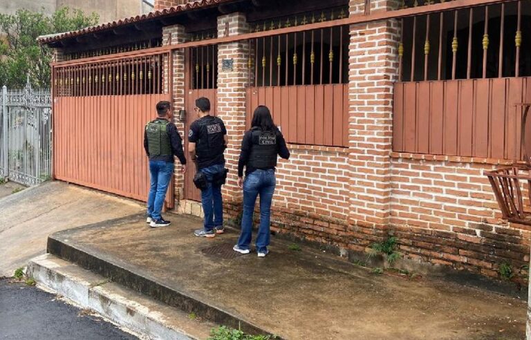 Polícia Civil cumpre 61 mandados contra grupo envolvido em roubo e receptação de veículos em MT