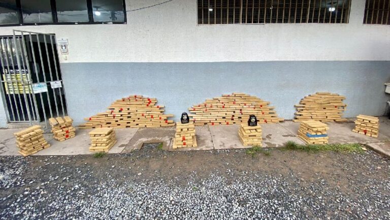 Força Tática prende homem com 500 quilos de maconha em Cuiabá