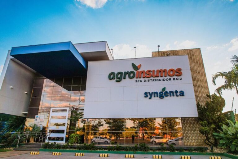 Agroinsumos destaca força do agronegócio e marca presença na feira