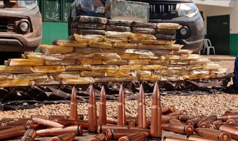 Gefron apreende 75 quilos de pasta base e cloridrato de cocaína