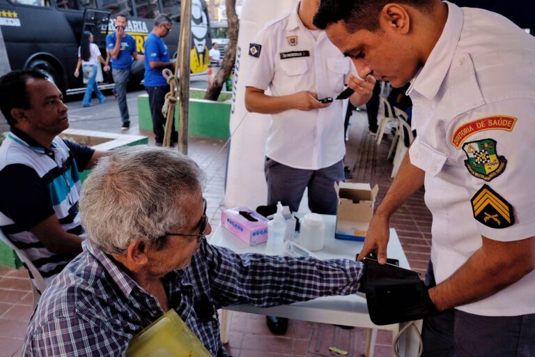 Polícia Militar realiza mutirão com atendimentos gratuitos à população