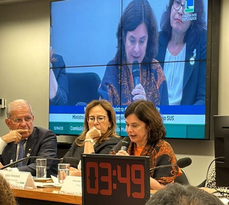 Ministra da Saúde agradece questionamentos da deputada Coronel Fernanda sobre programa de equidade de gênero no SUS