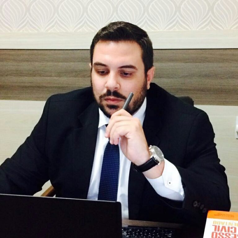 Abril Vermelho: a Reforma Agrária x Invasões