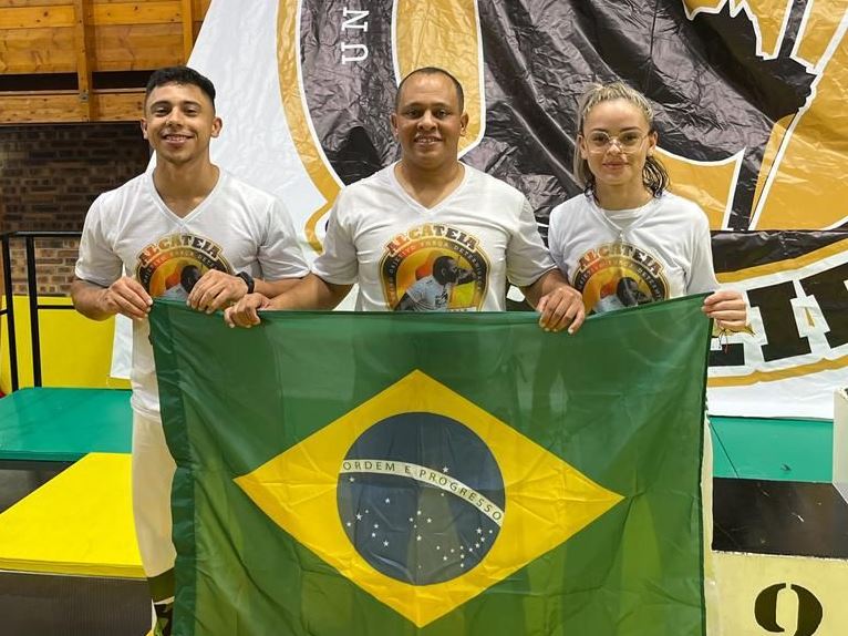 Três atletas de MT conquistam títulos no Campeonato Internacional de Capoeira realizado na França