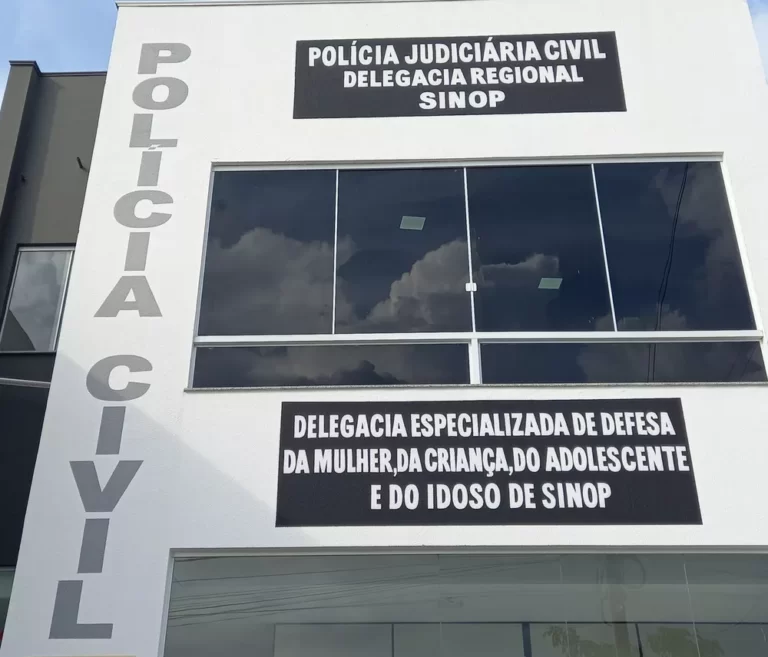 Adolescente marca encontro em shopping e é estuprada em provador de loja em MT; suspeito é preso