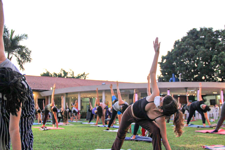 Oficina ‘Sabores Juninos’, Sesc Itinerante no Tia Nair e aula de Ginástica Postural estão entre ações oferecidas gratuitamente pelo Sesc-MT