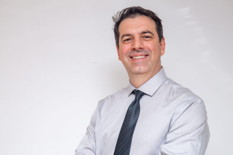 Diagnóstico e cirurgia da endometriose por Laparoscopia