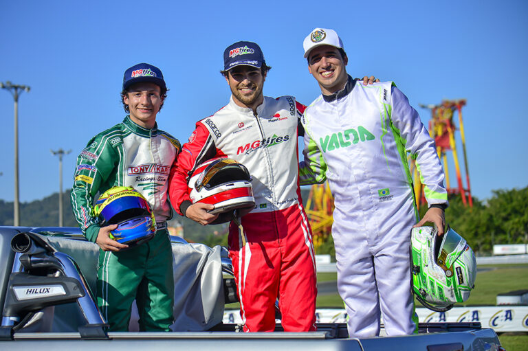 Piloto de Florianópolis conquista pódio na estreia da KZ na Copa Brasil de Kart