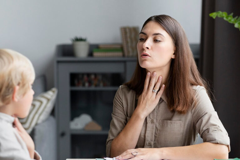 Defensoria aciona Justiça para que Estado e Município forneçam sessões de fonoaudiologia a crianças e adolescentes com autismo em Cláudia