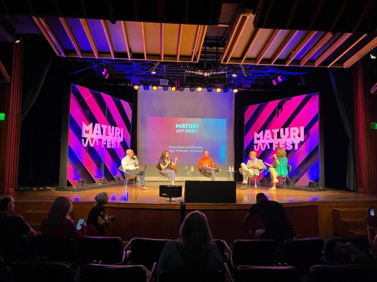 Grupo Pereira demonstra os benefícios da contratação dos 50+ no MaturiFest