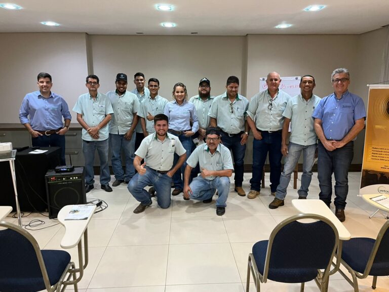 MATO GROSSO RECEBE JORNADA TÉCNICA SOBRE CONTROLE DA MOSCA-DOS-CHIFRES EM BOVINOS