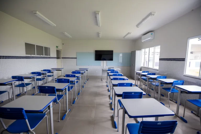 Rematrículas na rede estadual de MT começam nesta segunda-feira (9)
