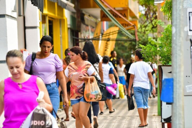 Lojas de Cuiabá e Várzea Grande podem abrir no feriado, informa ACCuiabá