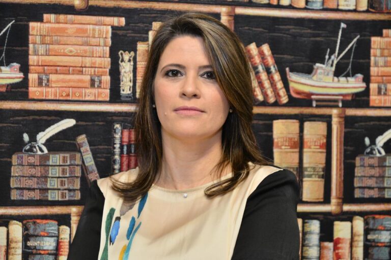 Boas notícias para os empregadores: TST autoriza desconto do saldo negativo no banco de horas dos empregados!