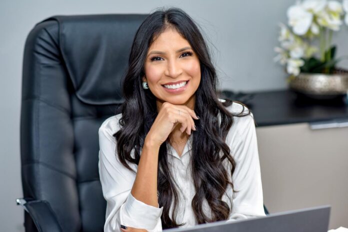 Talissa Nunes é advogada especialista em Direito Previdenciário (1)