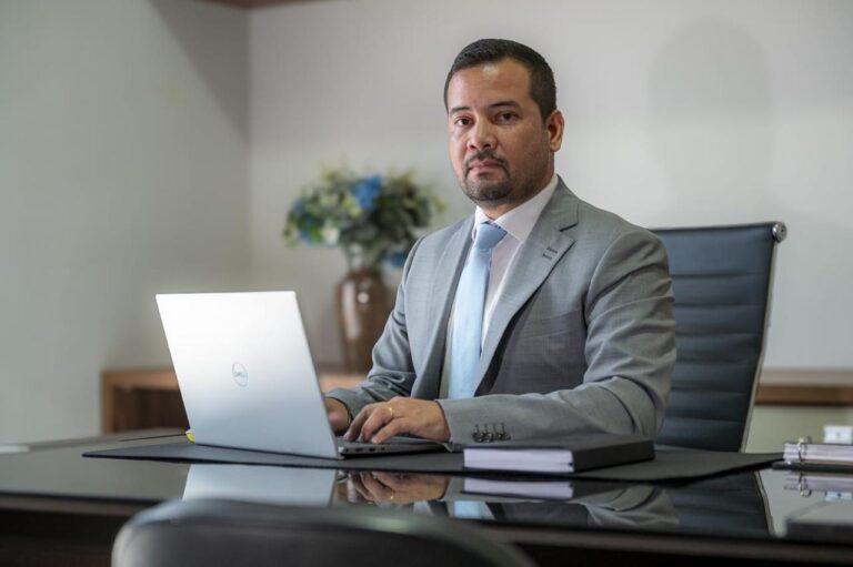 Corte de pensão aos 18 anos: por que prefeituras e governos ainda erram na aplicação da lei