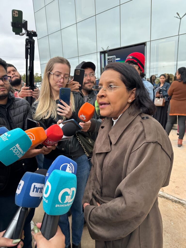 Entre os gols da Seleção e o respeito às mulheres, Gisela reforça o Protocolo ‘Não é Não’